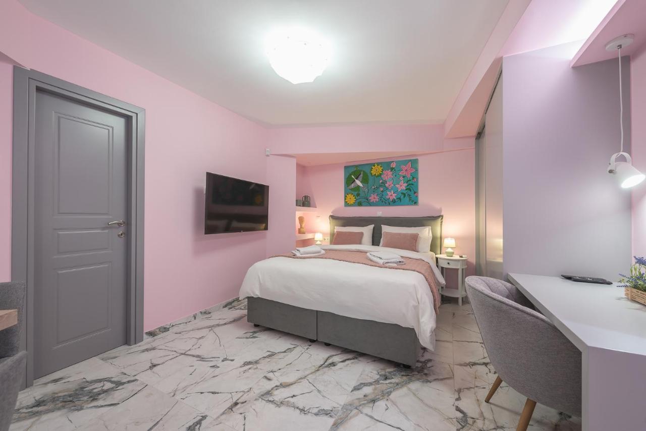 The Courtyard Oasis Apartment Athens Ngoại thất bức ảnh