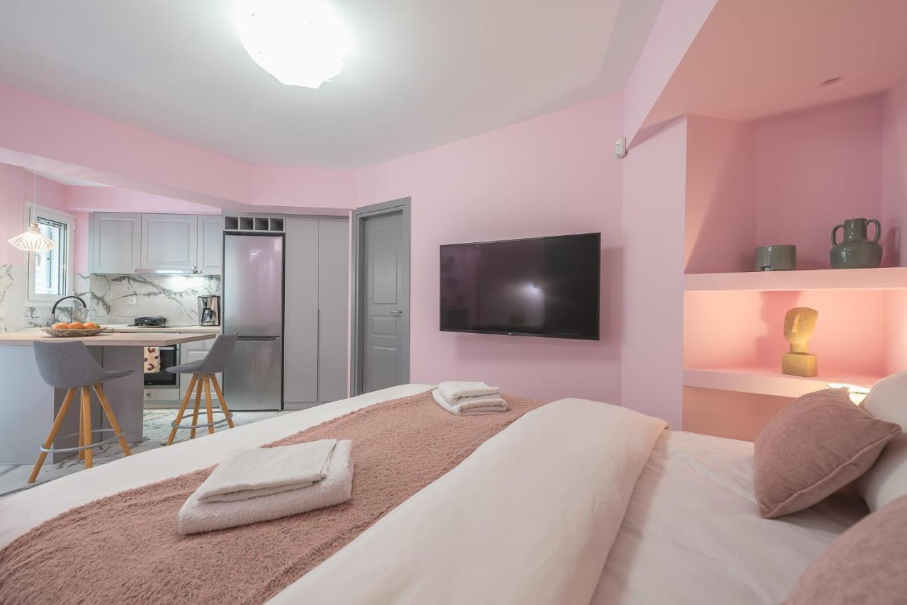 The Courtyard Oasis Apartment Athens Ngoại thất bức ảnh